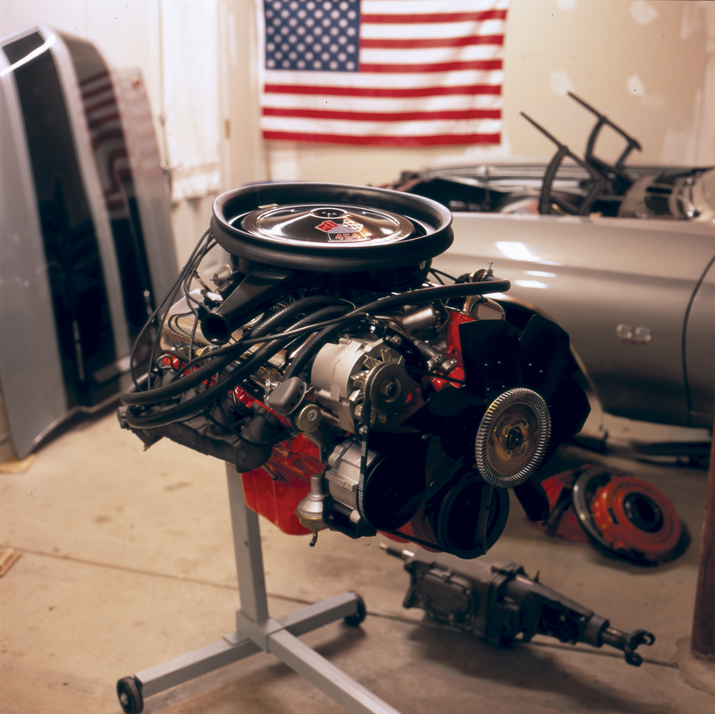 Illustration for article titled Your Ridiculously Awesome 454 Chevy Big Block Wallpaper is Here